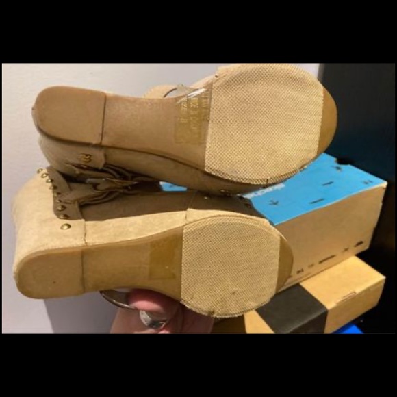 🌟Brand New Wedges - Picture 3 of 7